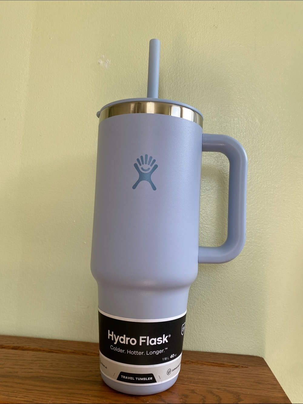 Hydro Flask Light Blue Insulated Travel Tumbler with Handle & Straw NWT